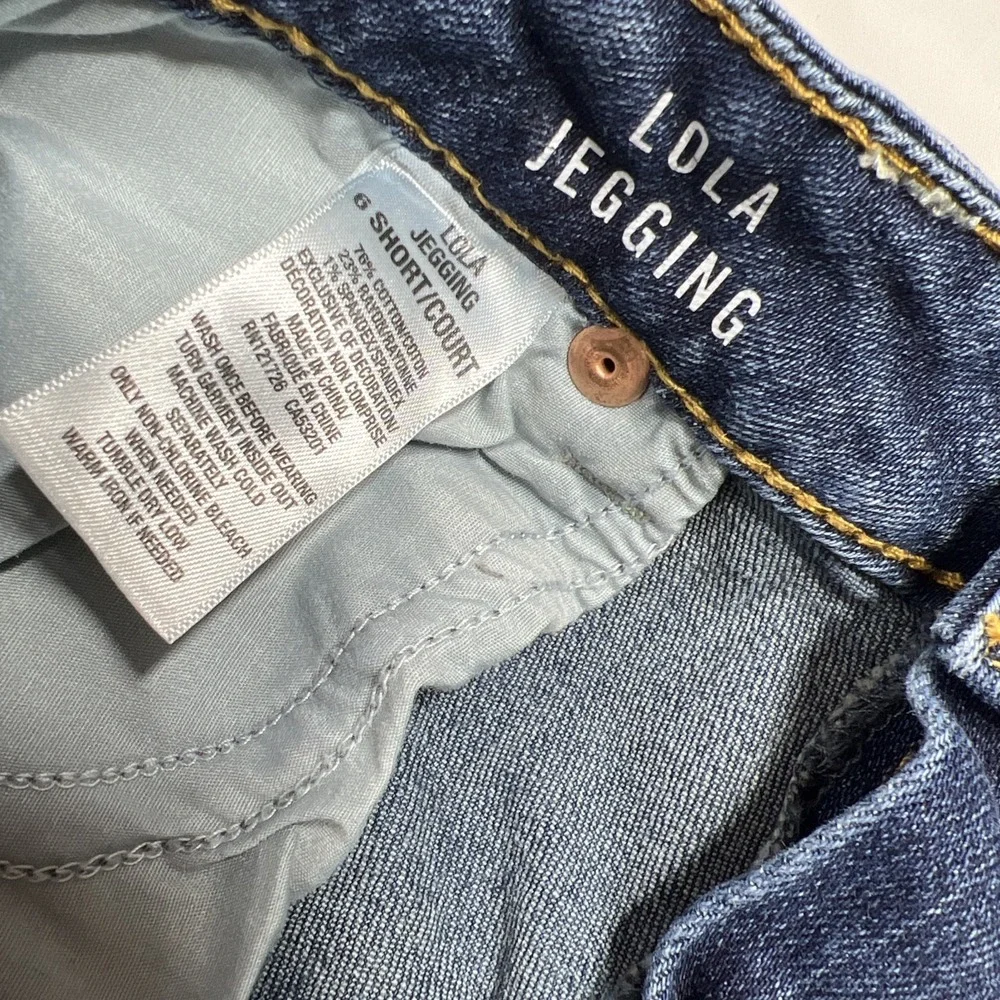 Aeropostale Womens Size 6  Short Lola Jeggings 5 Pockets‎ Denim